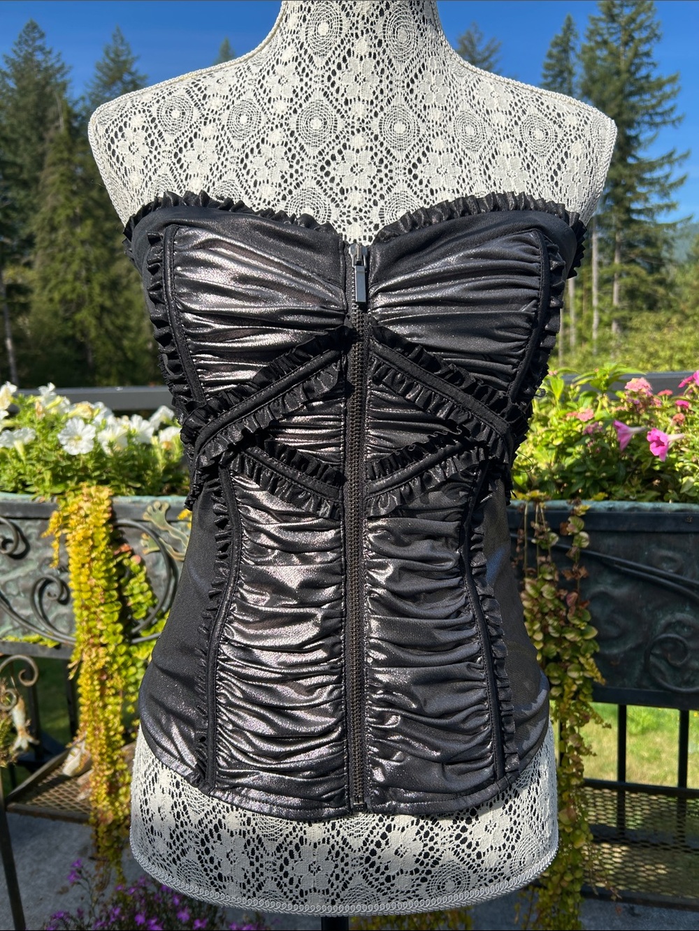 Vintage bebe Black Gunmetal Strapless Ruched Corset-Style Camisole